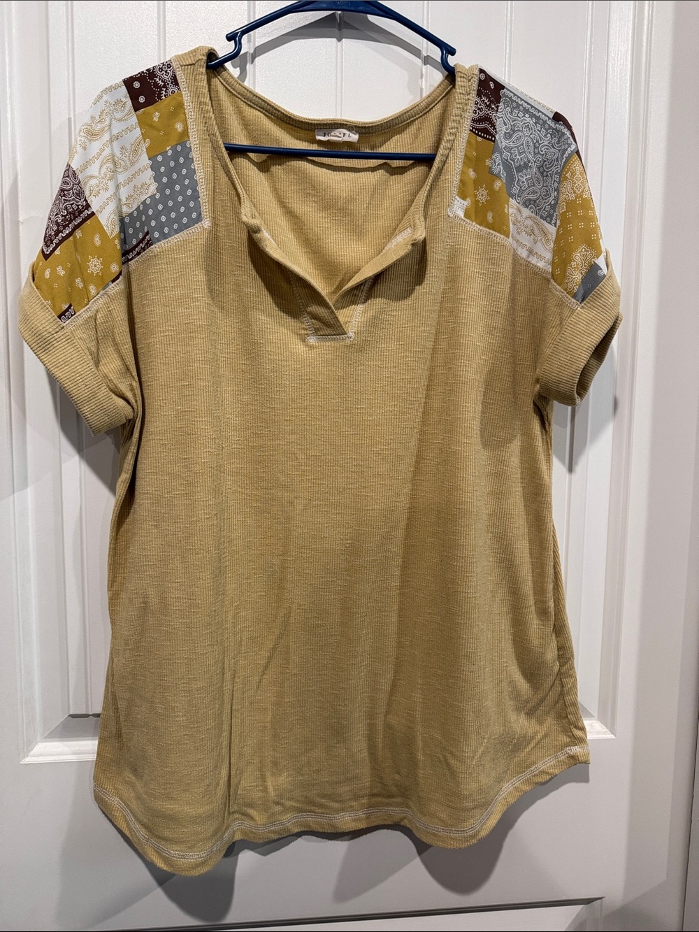 JODIFL Mustard Short-Sleeve Knit Top with Patchwork Shoulders